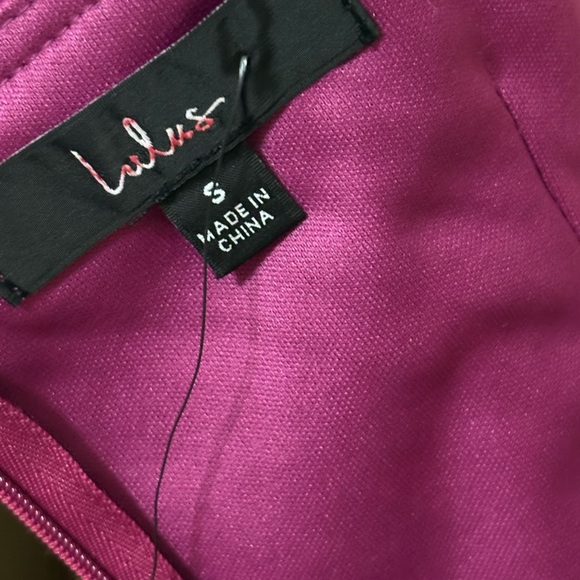 Lulus Keep It Social Magenta Lace Bodycon Mini Dress Sz. Small - Picture 12 of 14